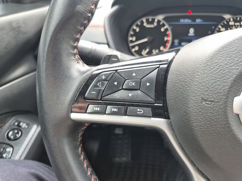 Used 2021 Nissan Altima 2.5 SR w/ SR Premium Package image 23