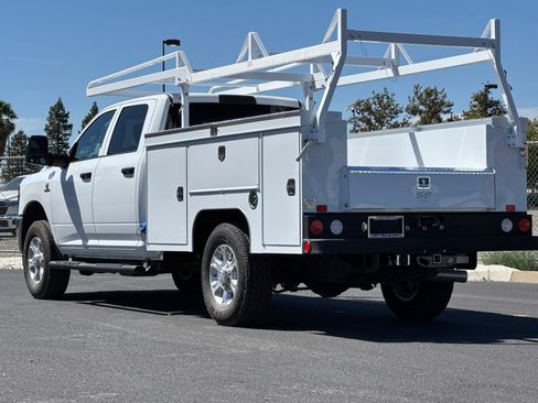 New 2026 RAM 3500 Tradesman w/ Chrome Appearance Group A AWD/4WD image 5