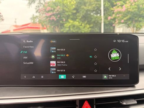 Certified 2024 Kia Sorento S FWD image 16