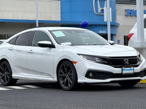 Used 2020 Honda Civic Sport image 6