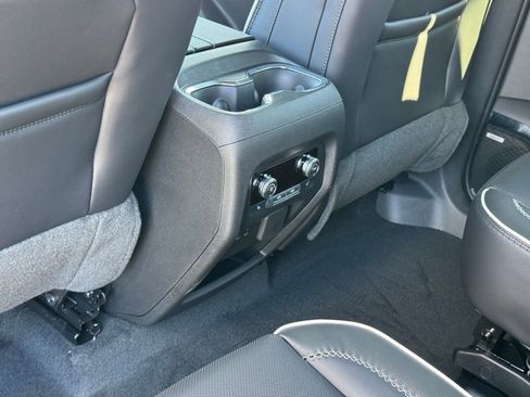 New 2026 GMC Acadia Denali w/ Super Cruise Package image 24