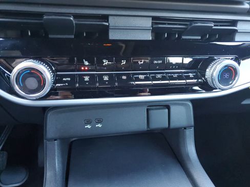 Certified 2024 Honda Prologue Touring image 33