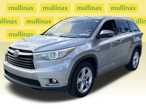 Used 2015 Toyota Highlander Limited image 14