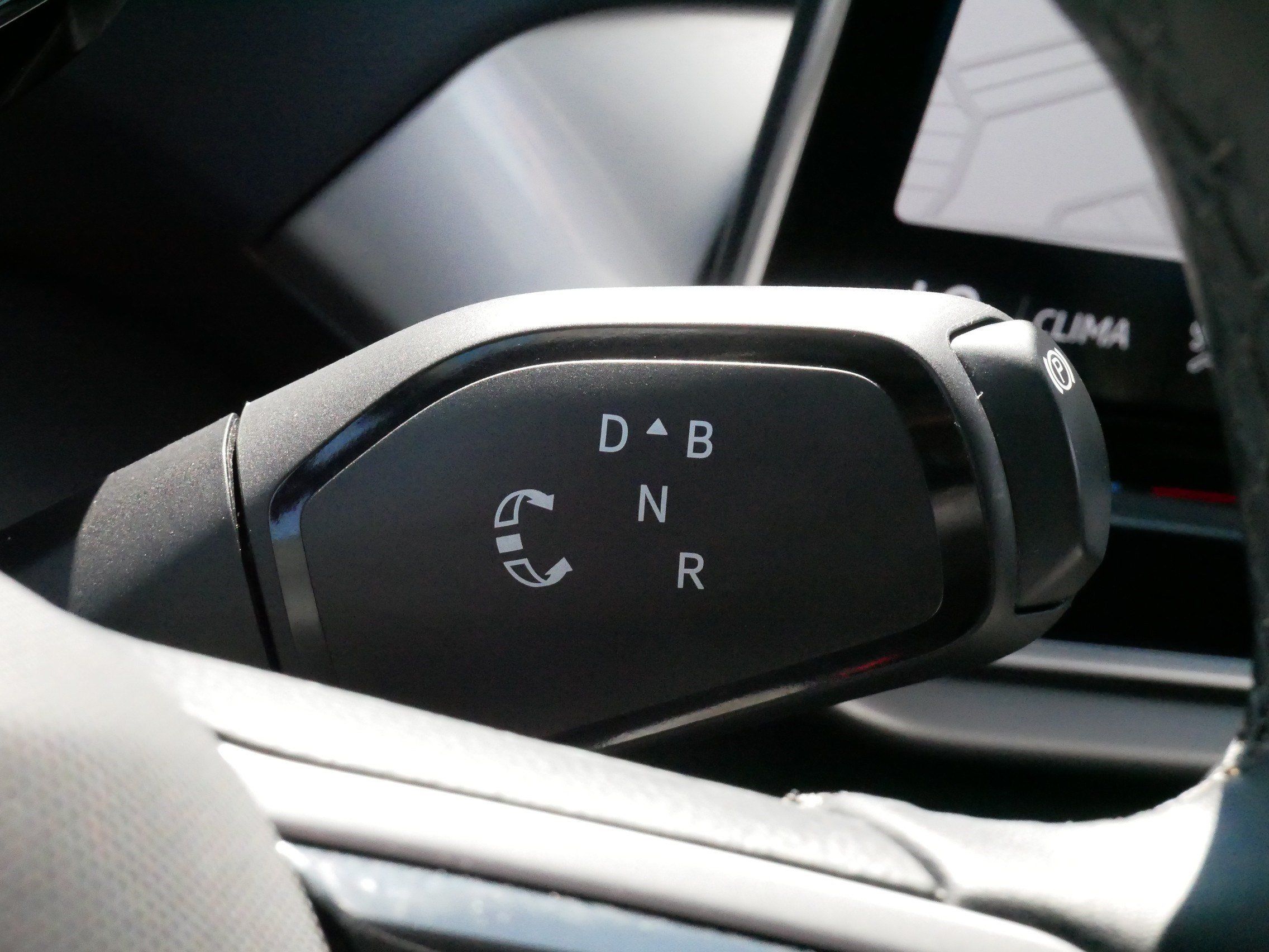 Used 2025 Volkswagen ID.4 Pro S Plus AWD/4WD image 24