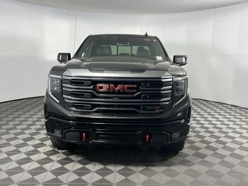 Used 2024 GMC Sierra 1500 AT4 w/ AT4 Premium Package image 6