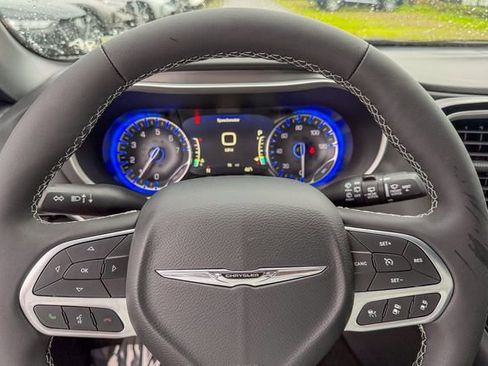 New 2026 Chrysler Voyager LX image 14