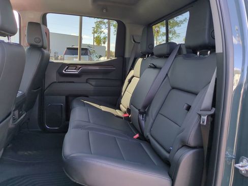 Used 2025 Chevrolet Silverado 1500 LT Trail Boss w/ Convenience Package II image 14