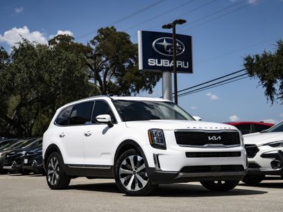 Used 2022 Kia Telluride EX w/ EX Premium Package