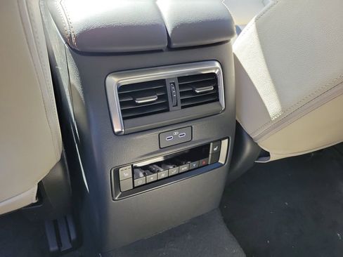 New 2026 MAZDA CX-70 3.3 Turbo w/ Preferred Package image 16