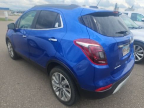 Used 2017 Buick Encore Preferred FWD image 2