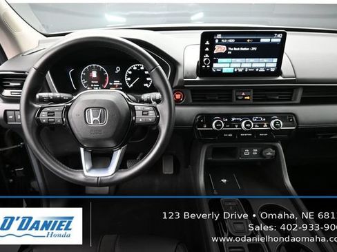 Used 2025 Honda Pilot EX-L image 26
