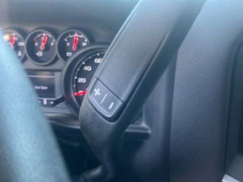 Used 2022 Chevrolet Silverado 2500 Custom w/ Custom Value Package image 36