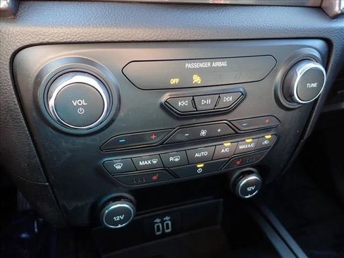 Used 2019 Ford Ranger Lariat w/ Equipment Group 501A Mid image 21