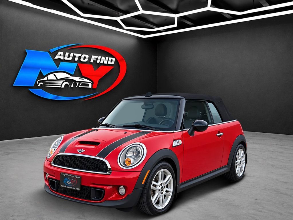 Used 2013 MINI Cooper S w/ Always Open Pkg FWD image 1