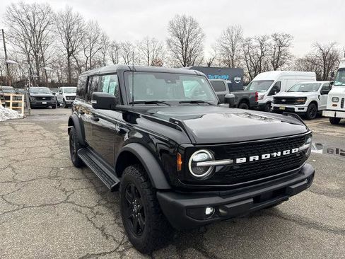 Certified 2025 Ford Bronco Outer Banks image 1