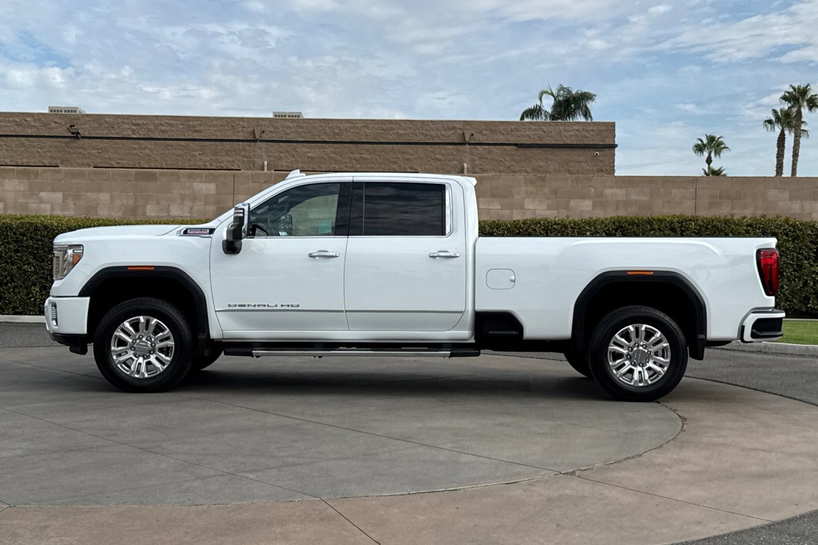 Certified 2020 GMC Sierra 2500 Denali w/ Denali Ultimate Package AWD/4WD image 7