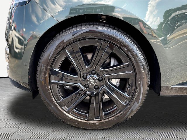 Used 2023 Land Rover Range Rover SE AWD/4WD image 35