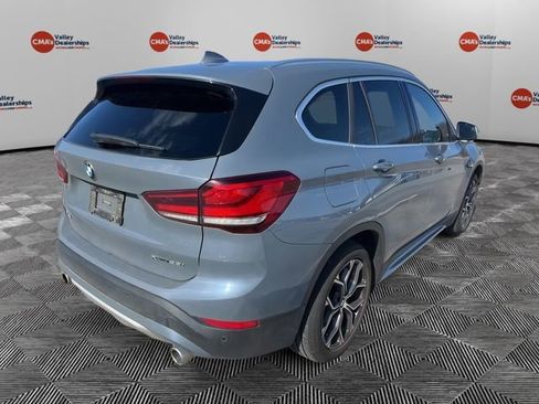 Used 2021 BMW X1 xDrive28i w/ Premium Package image 4