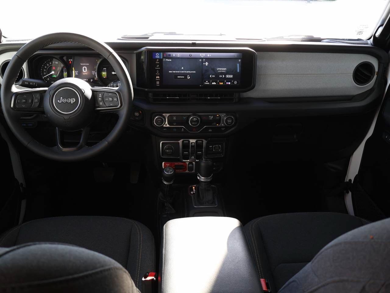 Used 2025 Jeep Wrangler Unlimited Sport S 4xe AWD/4WD image 13
