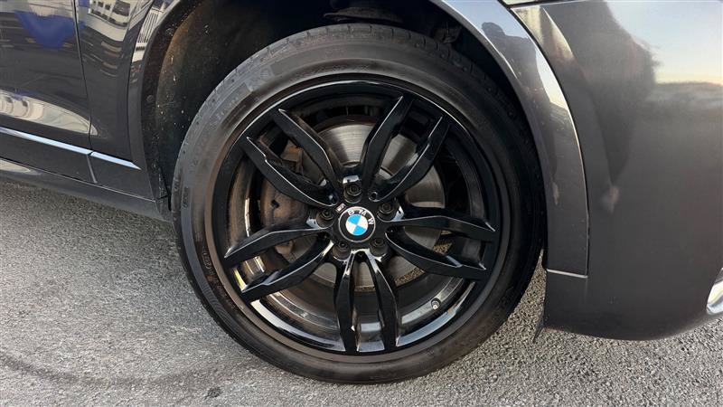 Used 2018 BMW X4 M40i AWD/4WD image 15