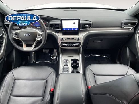 Used 2023 Ford Explorer XLT w/ Equipment Group 202A image 13