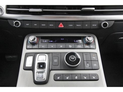 Used 2025 Hyundai Palisade SEL FWD image 30