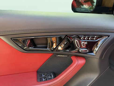 Used 2020 Jaguar F-TYPE R-Dynamic image 18