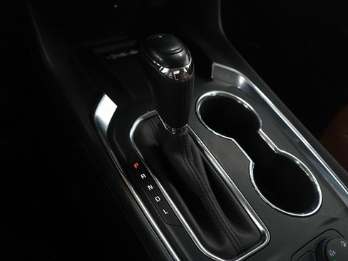 Used 2018 Chevrolet Traverse High Country image 26