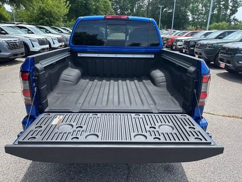 New 2026 Nissan Frontier PRO-4X w/ Pro-4x Convenience Package AWD/4WD image 16