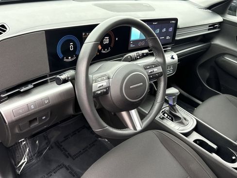 Certified 2025 Hyundai Kona SEL image 16