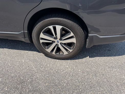 Used 2019 Subaru Outback 2.5i Limited w/ Popular Package #2 AWD/4WD image 10