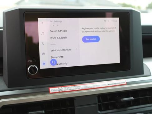 Used 2025 Toyota Tacoma TRD Sport image 36