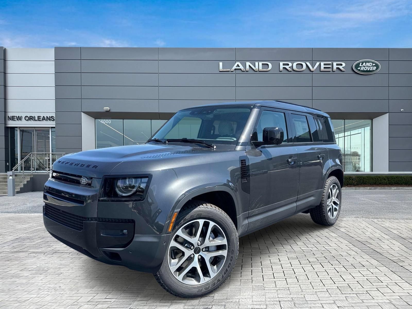 New 2026 Land Rover Defender 110 S AWD/4WD image 1