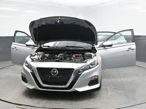Used 2021 Nissan Altima 2.5 S FWD image 42