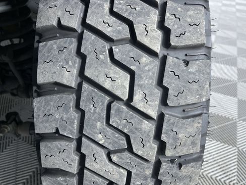 Used 2018 Jeep Wrangler Unlimited Sahara image 27