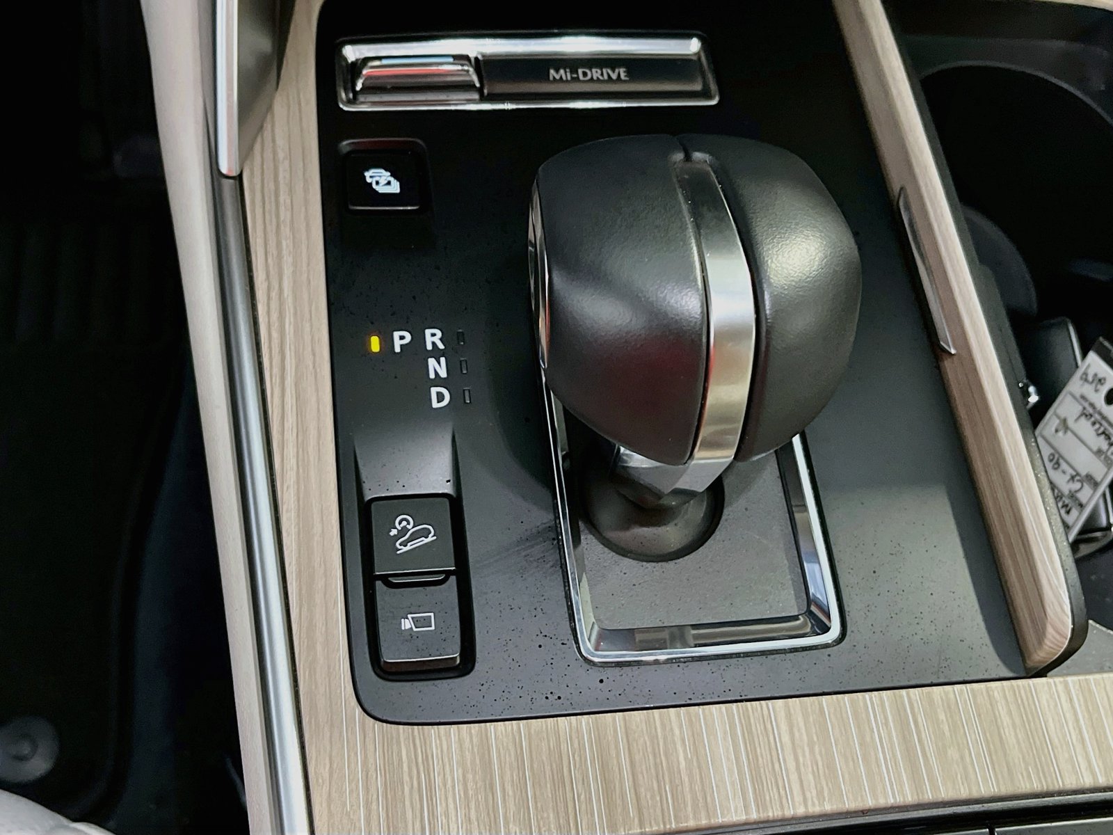 Used 2025 MAZDA CX-90 Plug-In Hybrid w/ Premium Plus AWD/4WD image 17
