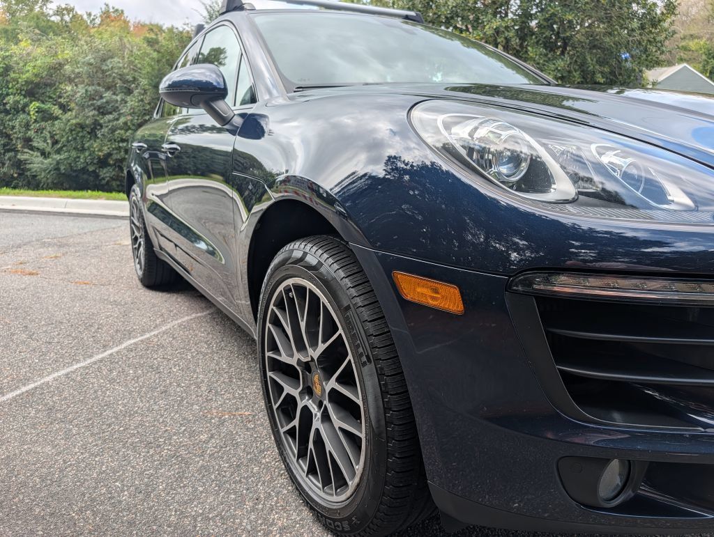 Used 2018 Porsche Macan S AWD/4WD image 8