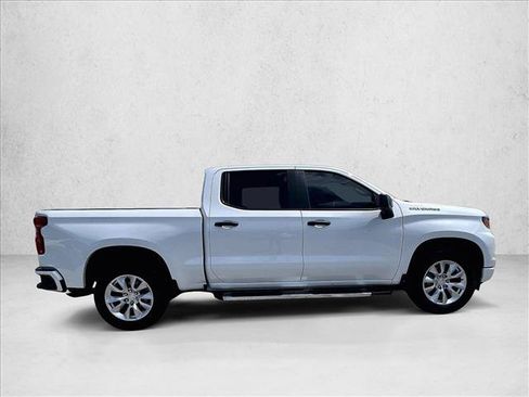 Used 2024 Chevrolet Silverado 1500 Custom RWD image 5
