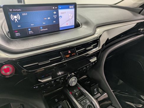 Used 2023 Acura MDX SH-AWD w/ Technology Package image 10