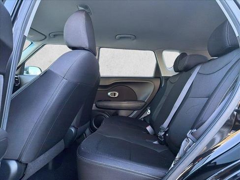 Used 2016 Kia Soul image 20