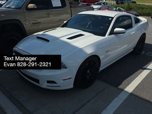 Used 2013 Ford Mustang GT Premium w/ Comfort Pkg RWD image 20