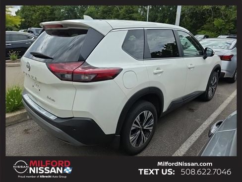 Certified 2023 Nissan Rogue SV AWD/4WD image 5