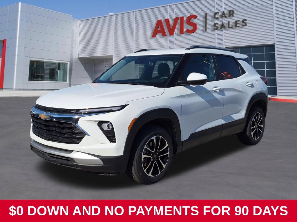 Used 2025 Chevrolet TrailBlazer LT AWD/4WD image 1