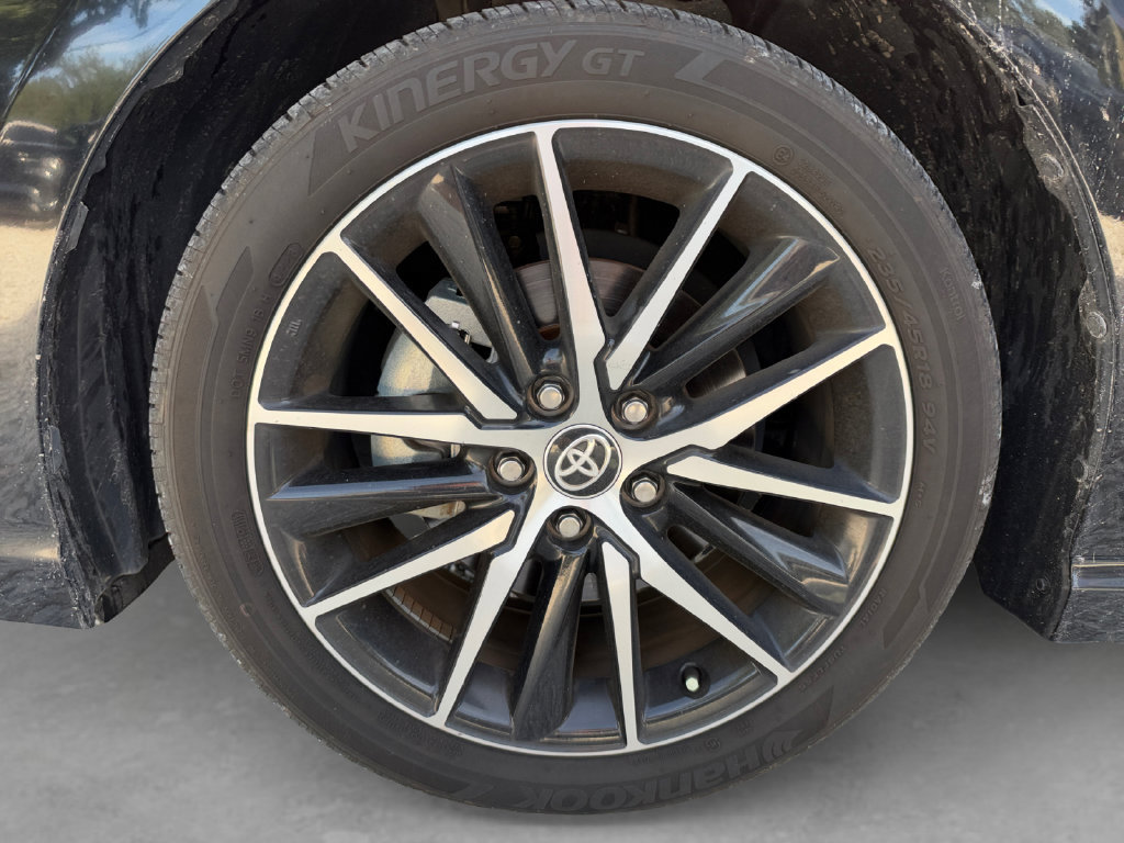 Used 2024 Toyota Camry SE FWD image 9