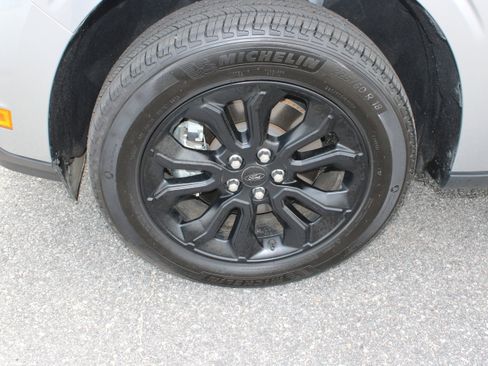 Used 2023 Ford Maverick XLT w/ XLT Luxury Package FWD image 10