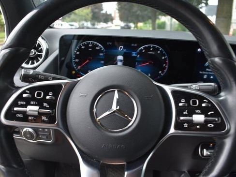 Used 2022 Mercedes-Benz GLA 250 GLA 250 image 14