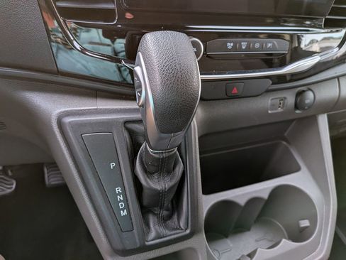 Used 2023 Ford Transit 350 XLT image 22