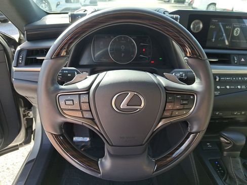Used 2021 Lexus ES 350 w/ Premium Package image 18
