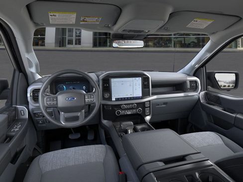 New 2025 Ford F150 Lightning XLT image 9