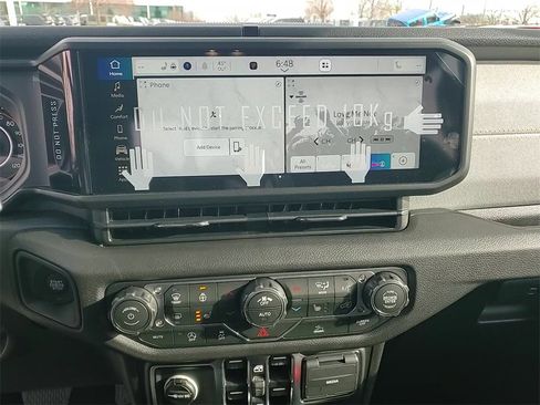 New 2026 Jeep Gladiator Willys image 17